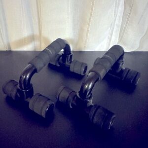 Black Push-Up Bars